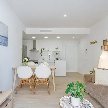 Apartamento M A R I V E N T 01 Rosas